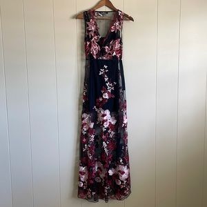 XS Black LuLus Floral Formal Dress
